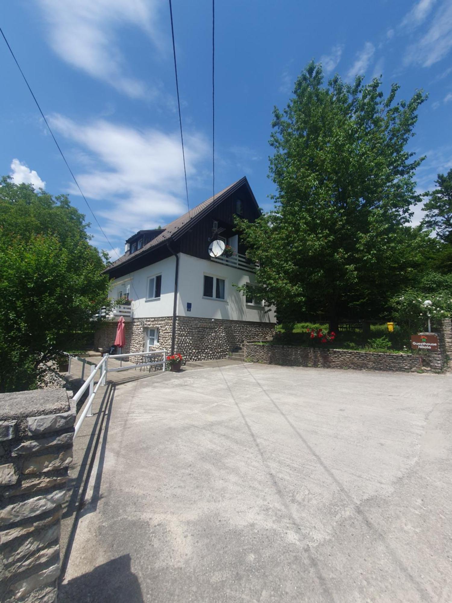 Guesthouse Nikola Plitvička Jezera Exterior foto