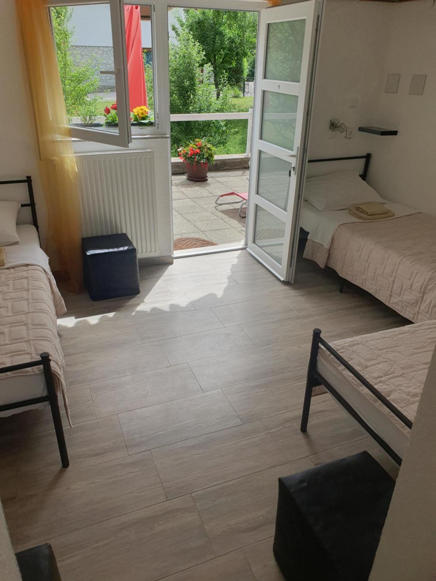 Guesthouse Nikola Plitvička Jezera Zimmer foto