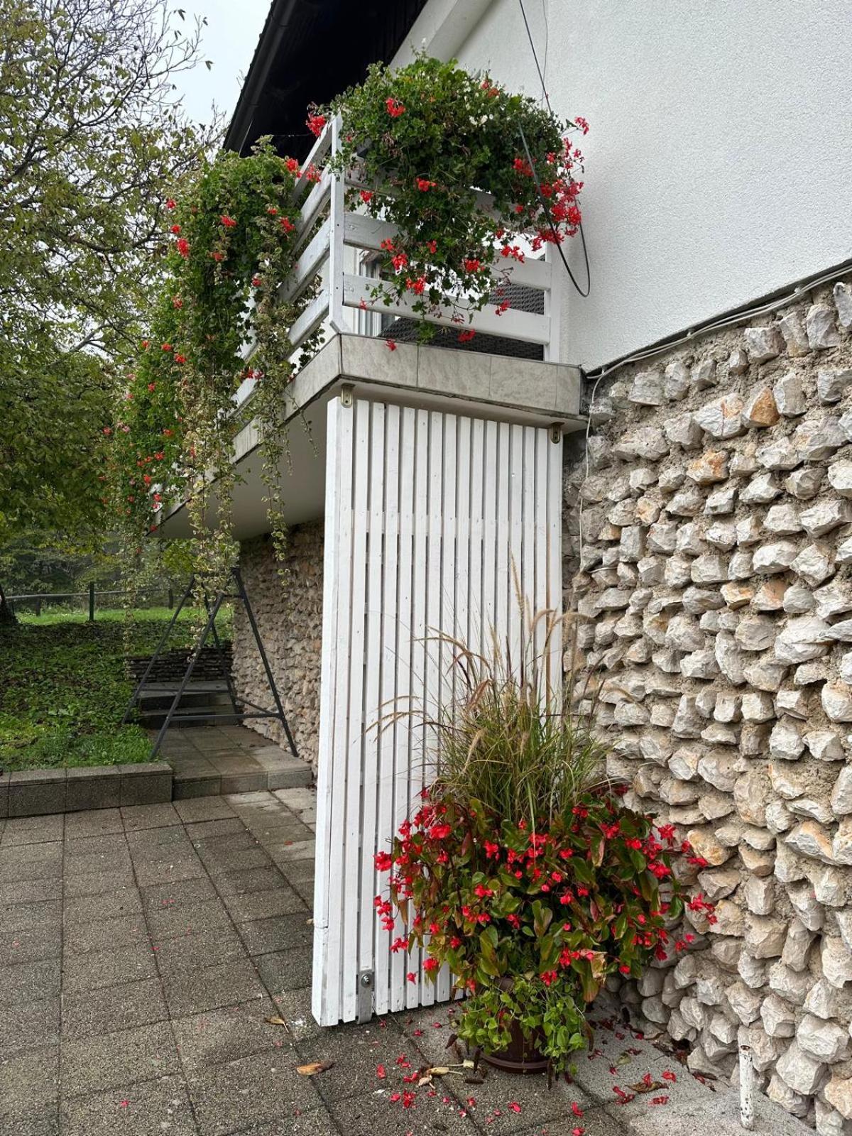 Guesthouse Nikola Plitvička Jezera Exterior foto