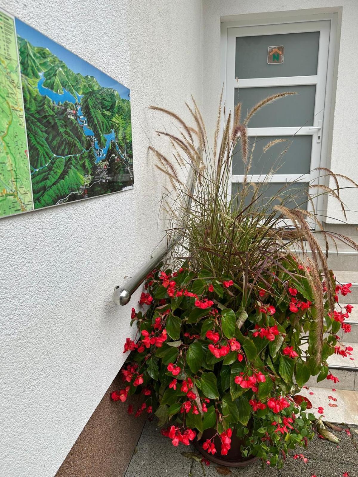 Guesthouse Nikola Plitvička Jezera Exterior foto